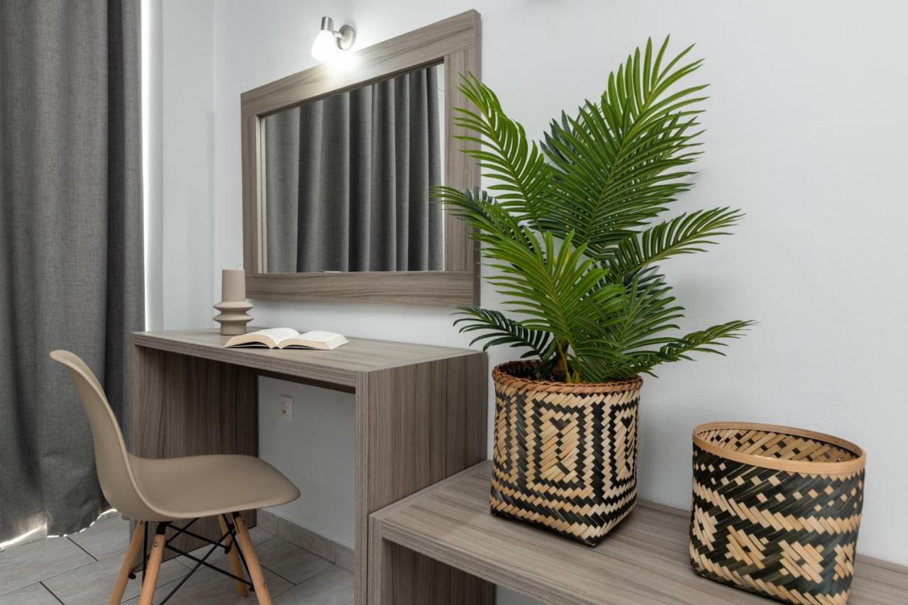 Rivulet Apartments Laganas Luaran gambar