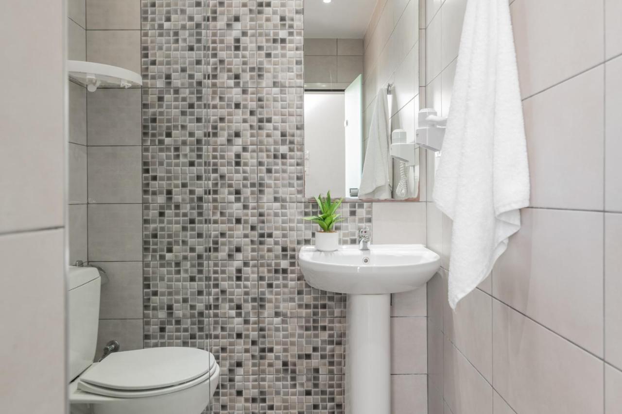 Rivulet Apartments Laganas Luaran gambar
